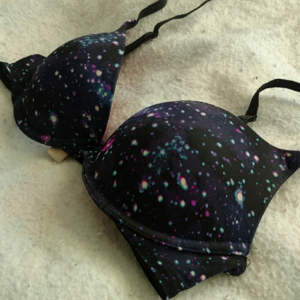 32C PINK push-up